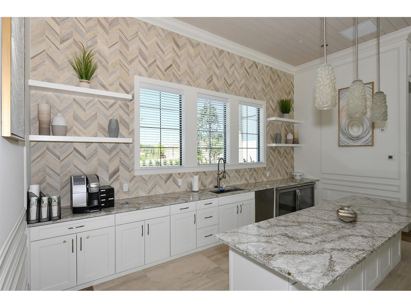 5521 Blue Water Boulevard Sarasota FL 34238 A4687351 image40