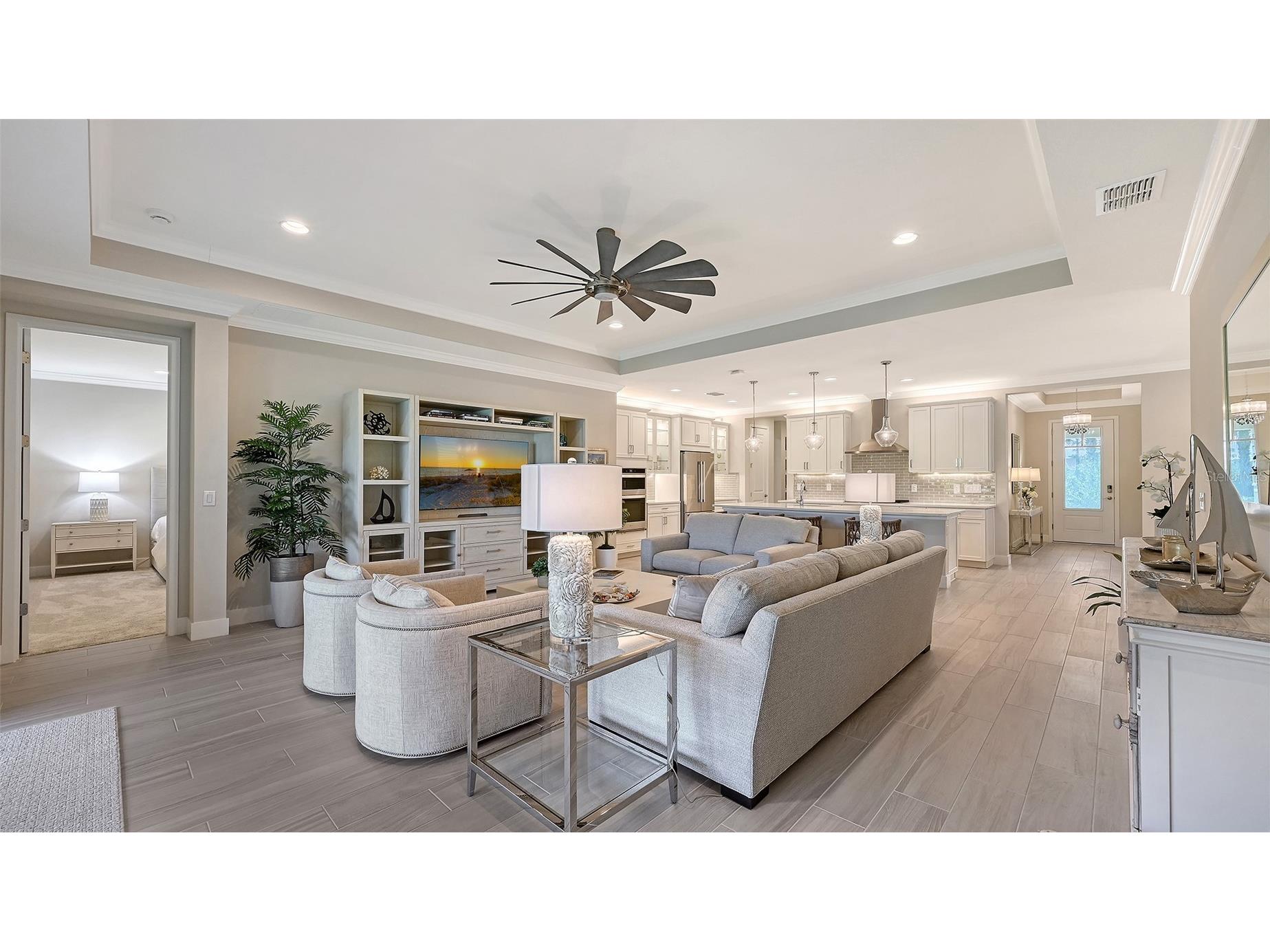 5521 Blue Water Boulevard Sarasota FL 34238 A4687351 image9