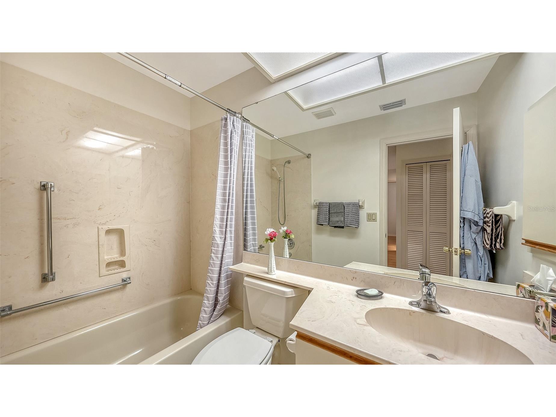 5521 Chanteclaire #21 Sarasota FL 34235 A4684320 image31