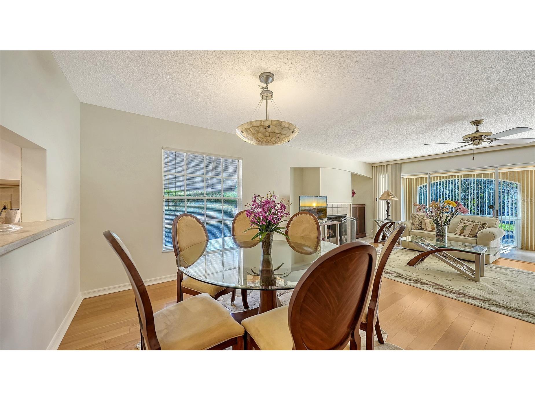 5521 Chanteclaire #21 Sarasota FL 34235 A4684320 image7
