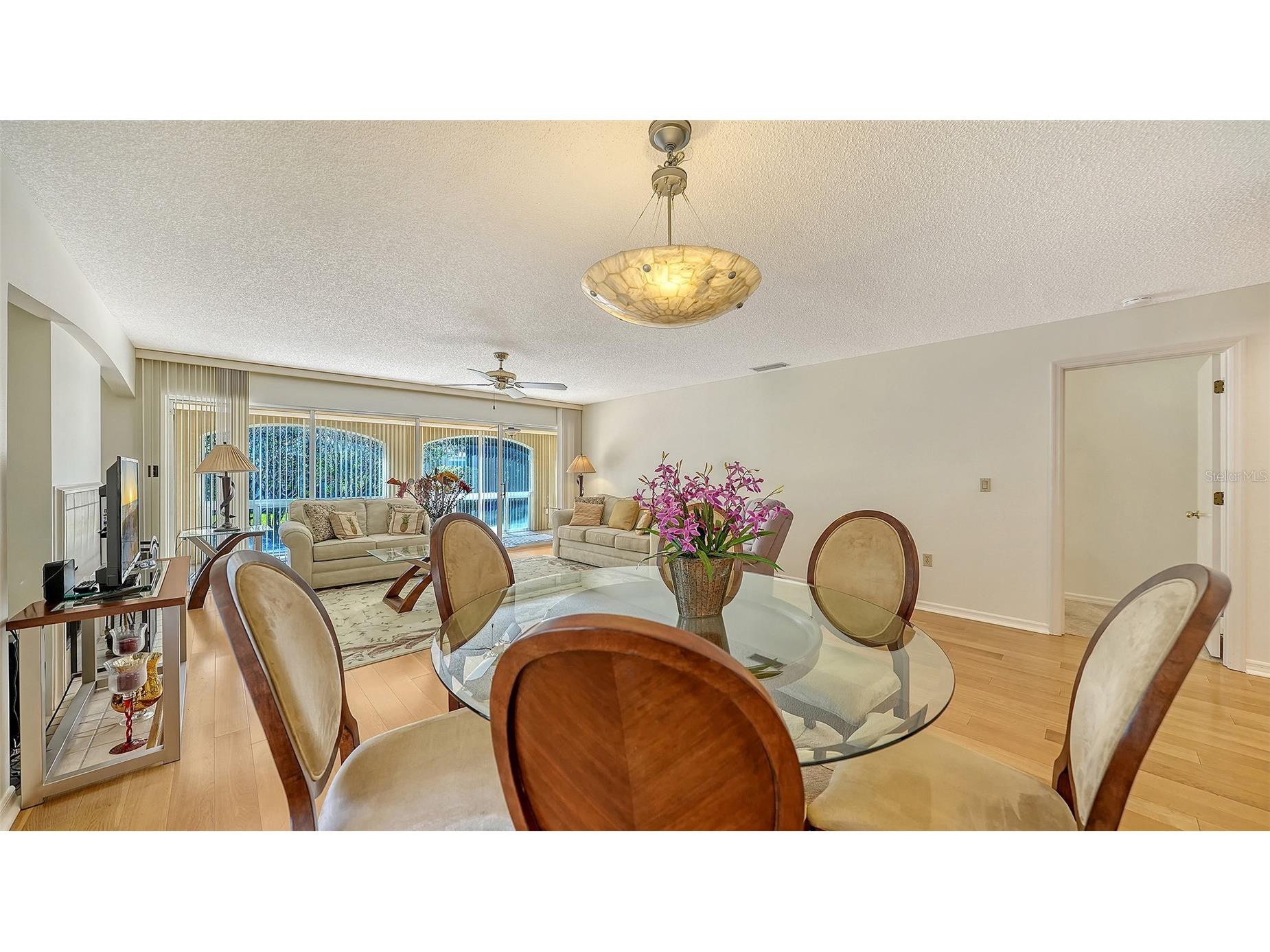 5521 Chanteclaire #21 Sarasota FL 34235 A4684320 image8