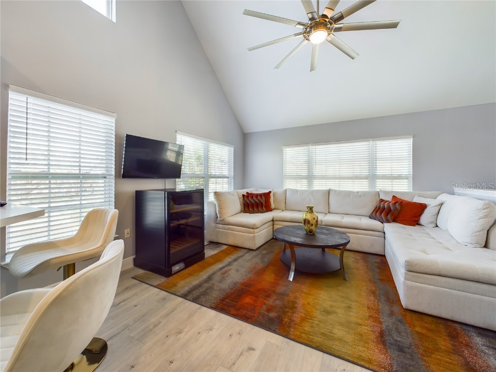 5521 Rosehill Road #203 Sarasota FL 34233 A4673202 image12