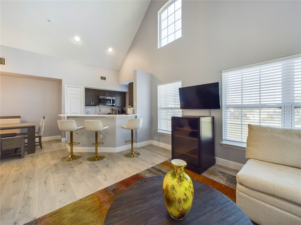 5521 Rosehill Road #203 Sarasota FL 34233 A4673202 image14