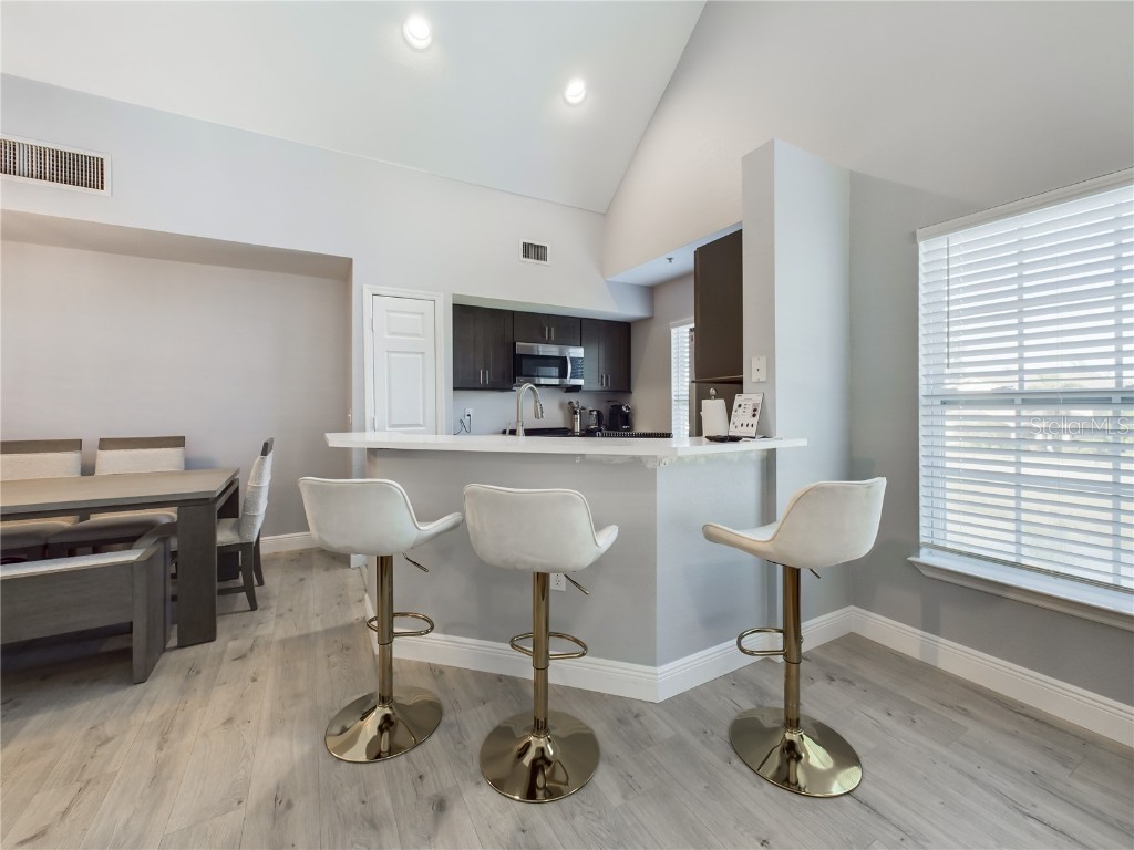 5521 Rosehill Road #203 Sarasota FL 34233 A4673202 image8