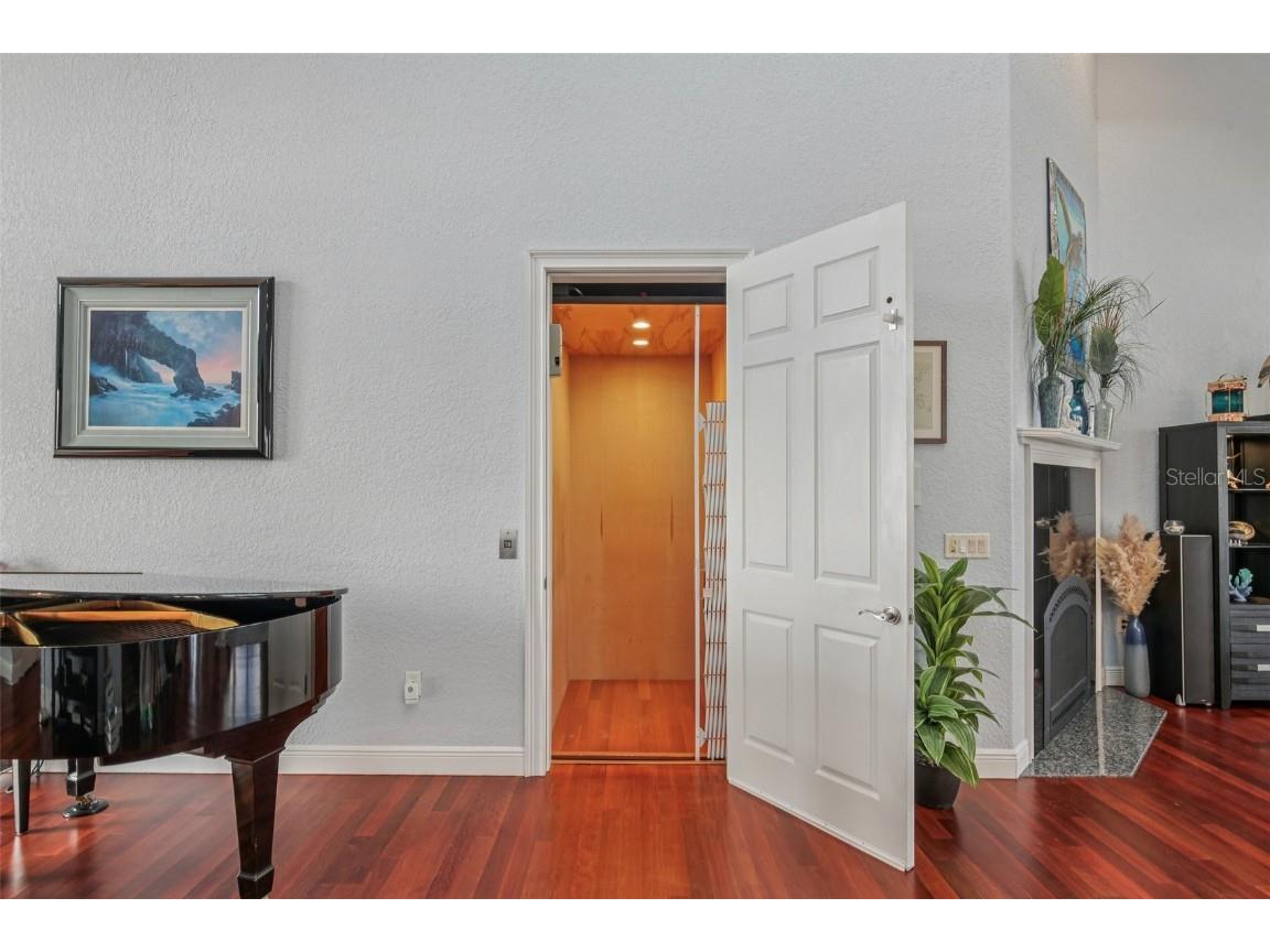 5521 Windward Way New Port Richey FL 34652 TB8406366 image31