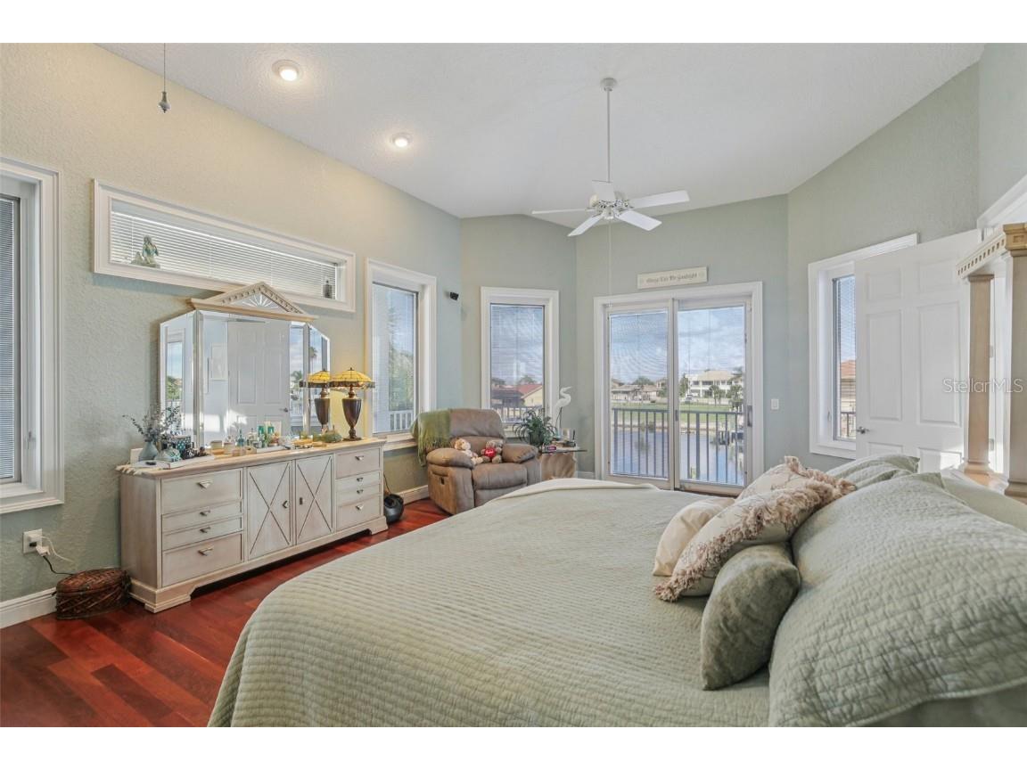 5521 Windward Way New Port Richey FL 34652 TB8406366 image48