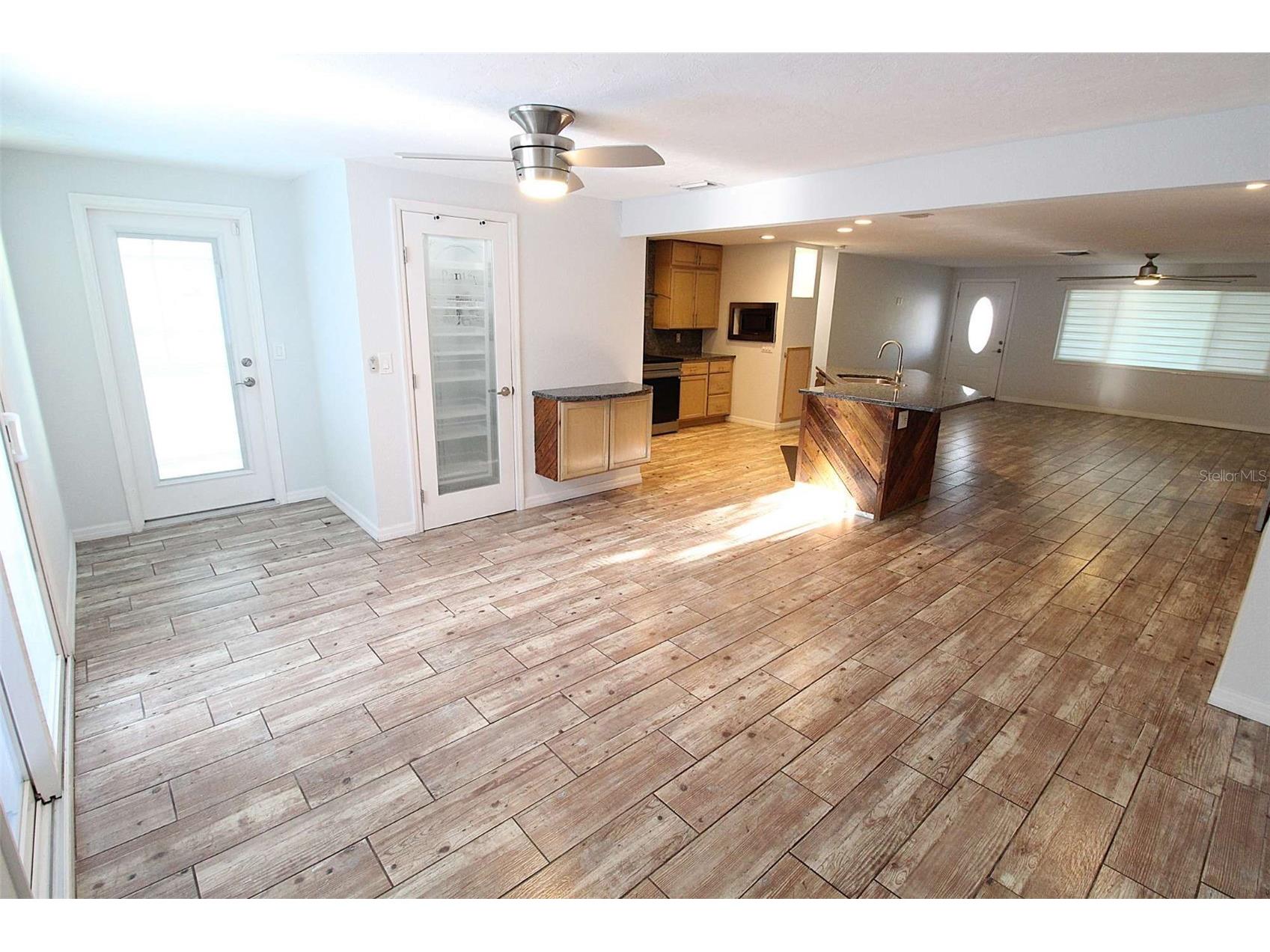 5521 Yorkshire Way Sarasota FL 34231 A4692814 image16