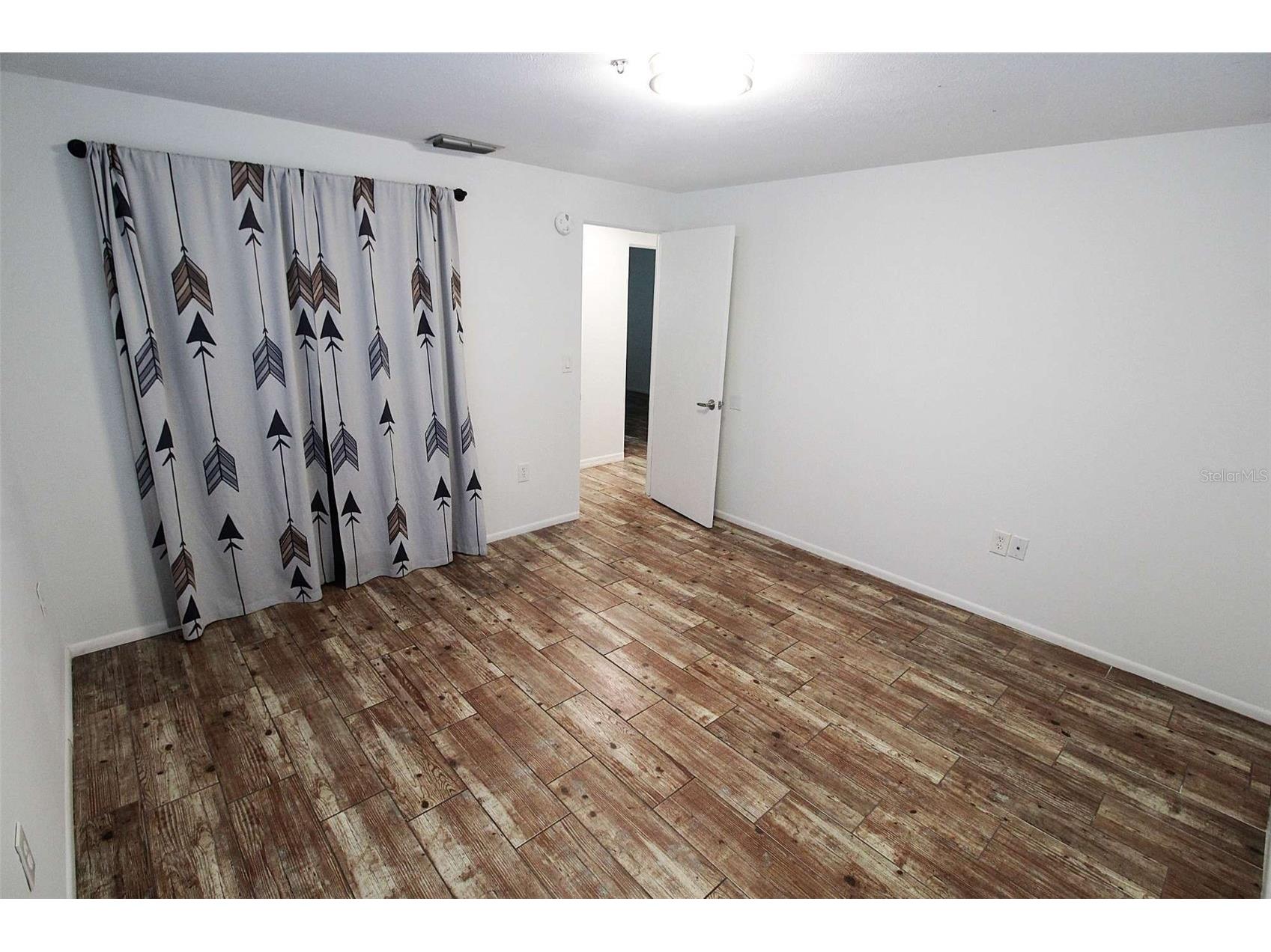 5521 Yorkshire Way Sarasota FL 34231 A4692814 image4