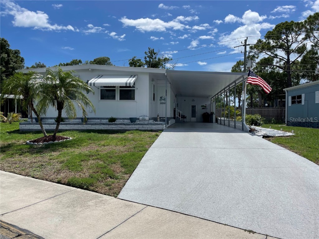 5522 Chateau Lane Bradenton FL 34207 A4629934 image1