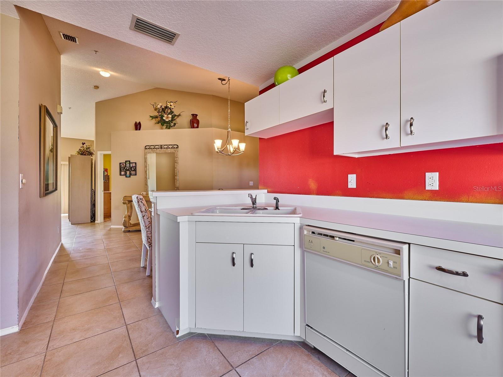 5523 Fair Oaks Street Bradenton FL 34203 C7523699 image25