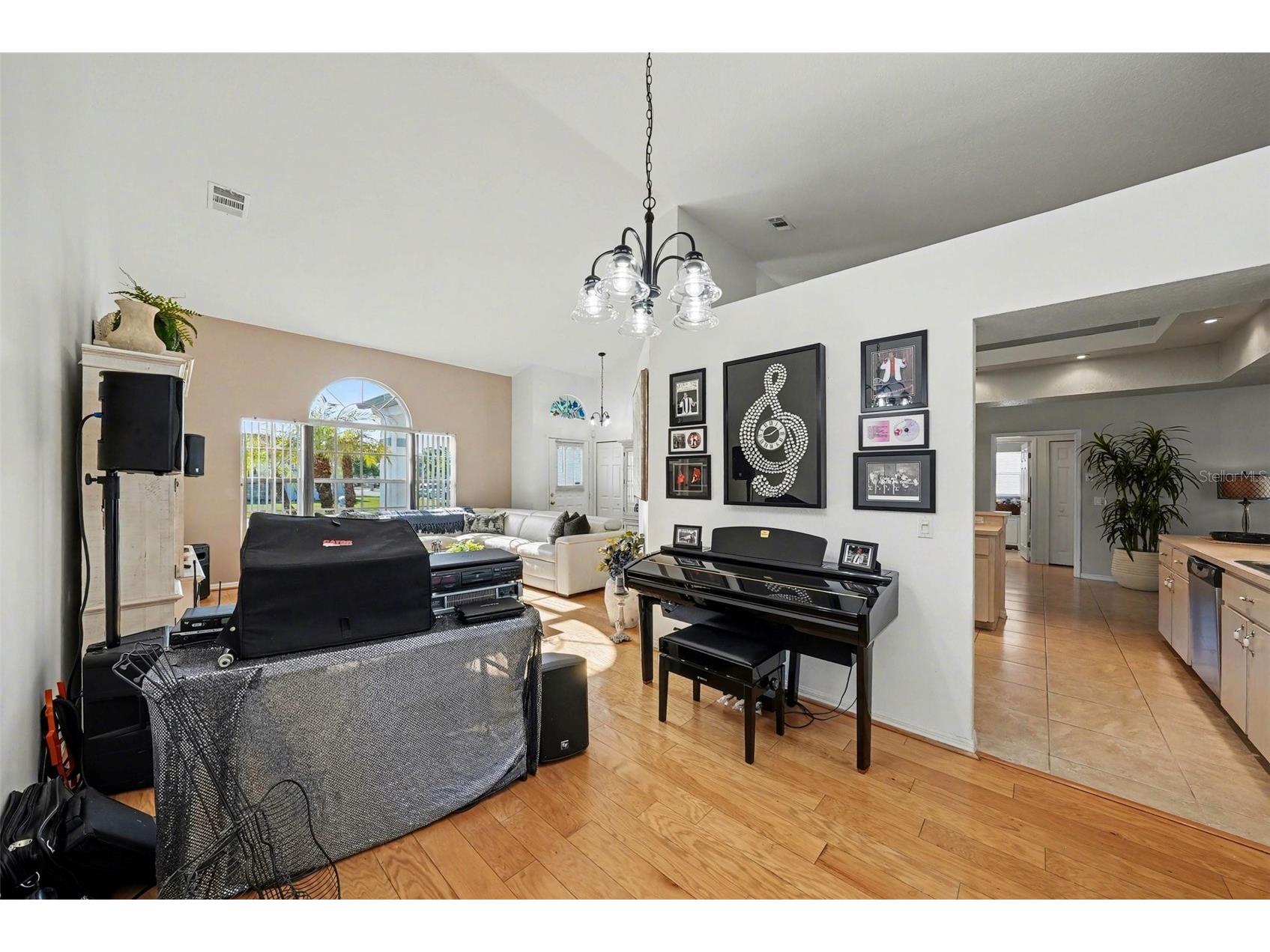5523 Hereford Drive New Port Richey FL 34655 TB8502562 image9