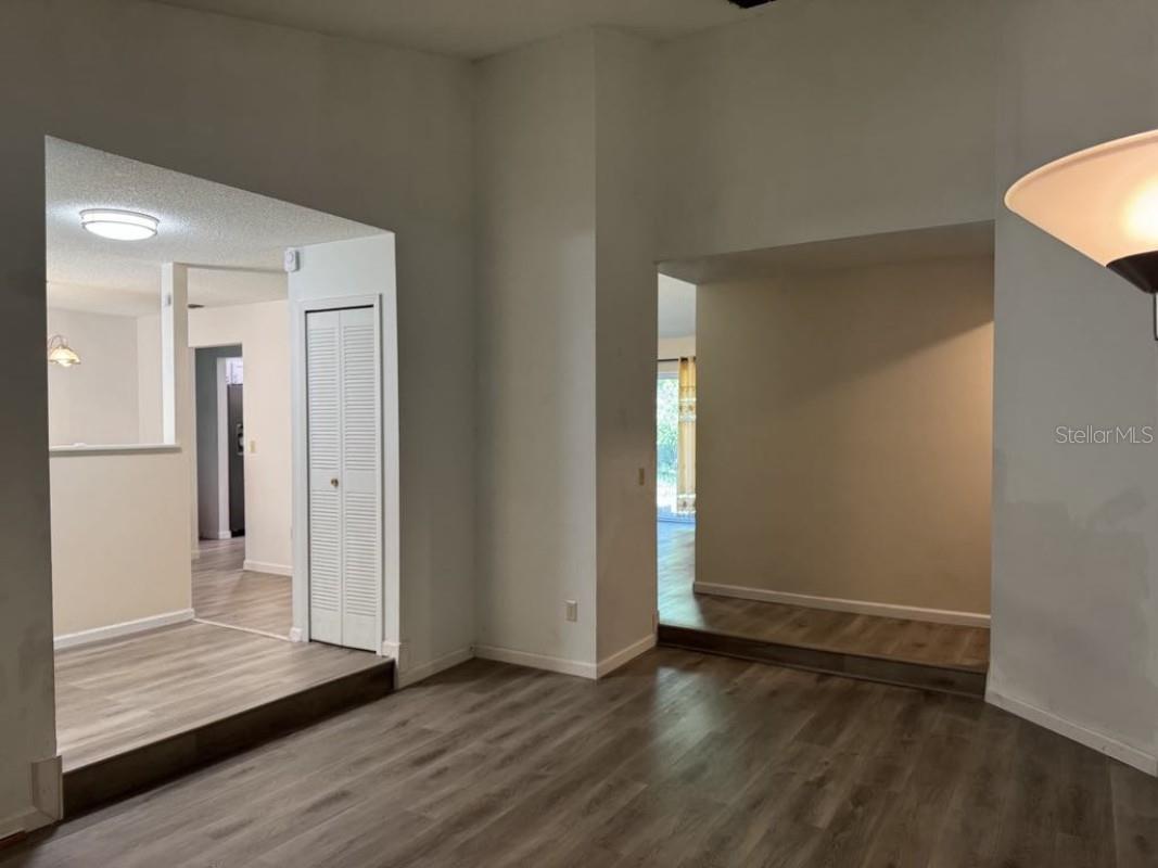 5523 Westview Drive Orlando FL 32810 A4695967 image2