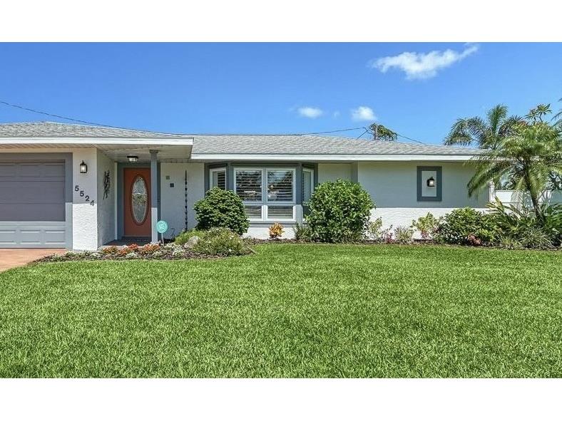 5524 Antilles Drive Sarasota FL 34231 A4656785 image1