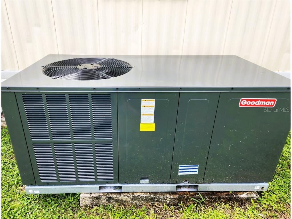 5524 Holiday Park Boulevard North Port FL 34287 C7514918 image18