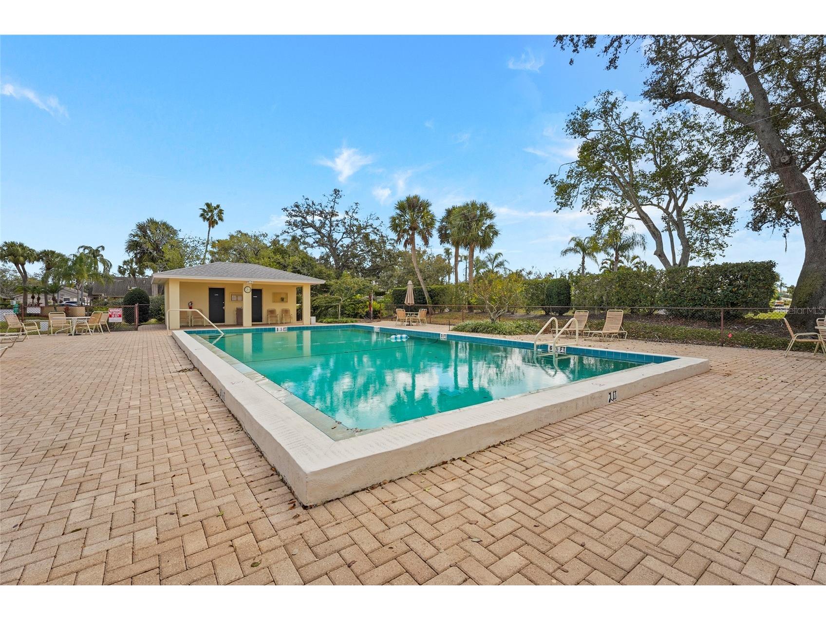5524 Palm Aire Drive #5524 Sarasota FL 34243 A4681925 image12