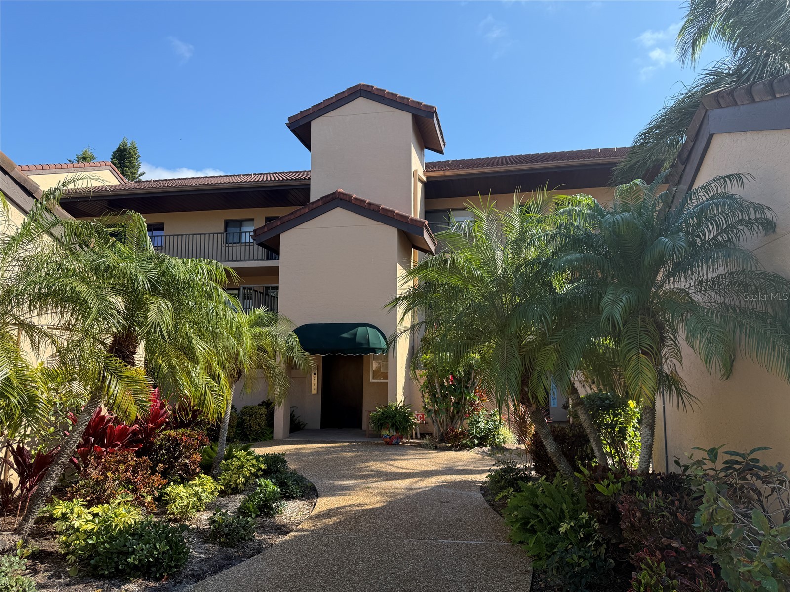 5525 Ashton Lake Drive #5525 Sarasota FL 34231 - SUNNYSIDE LAKE A4679525 image2