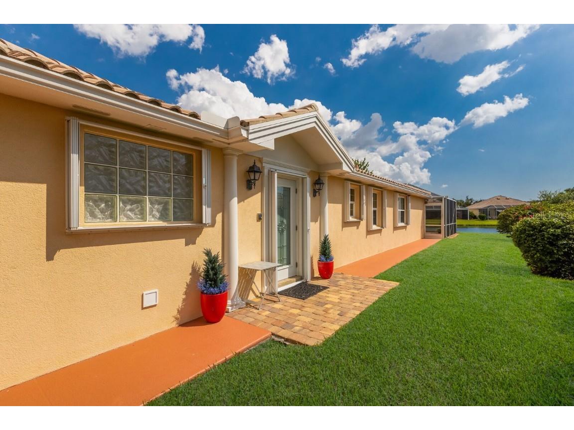5525 Avellino Place Sarasota FL 34238 A4624420 image1