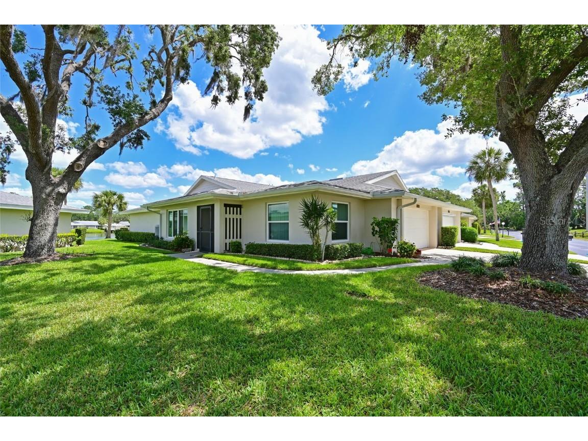 5525 Bountiful Drive #20 Sarasota FL 34233 A4567757 image1