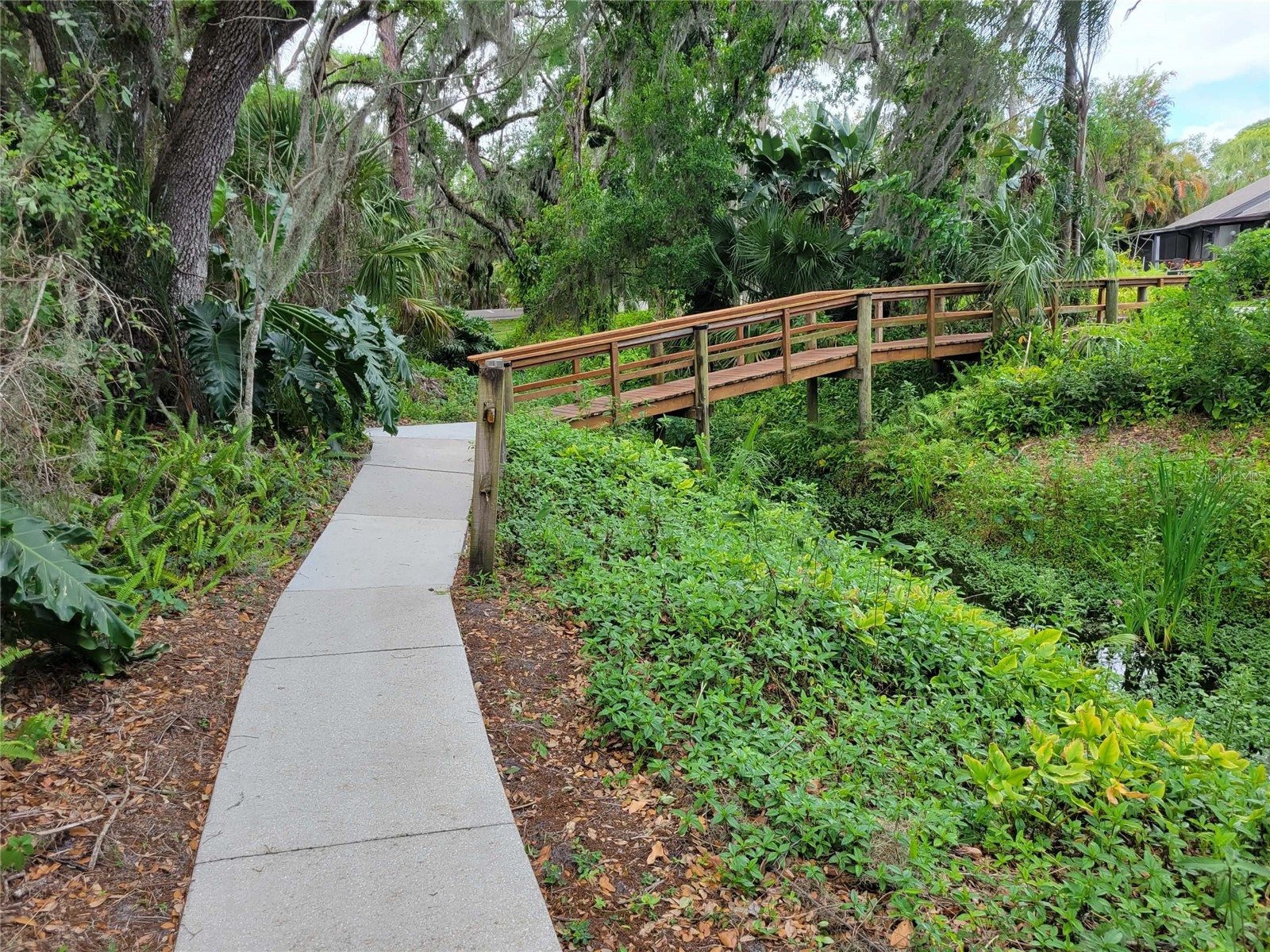 5525 Hampstead Heath #43 Sarasota FL 34235 A4688899 image73