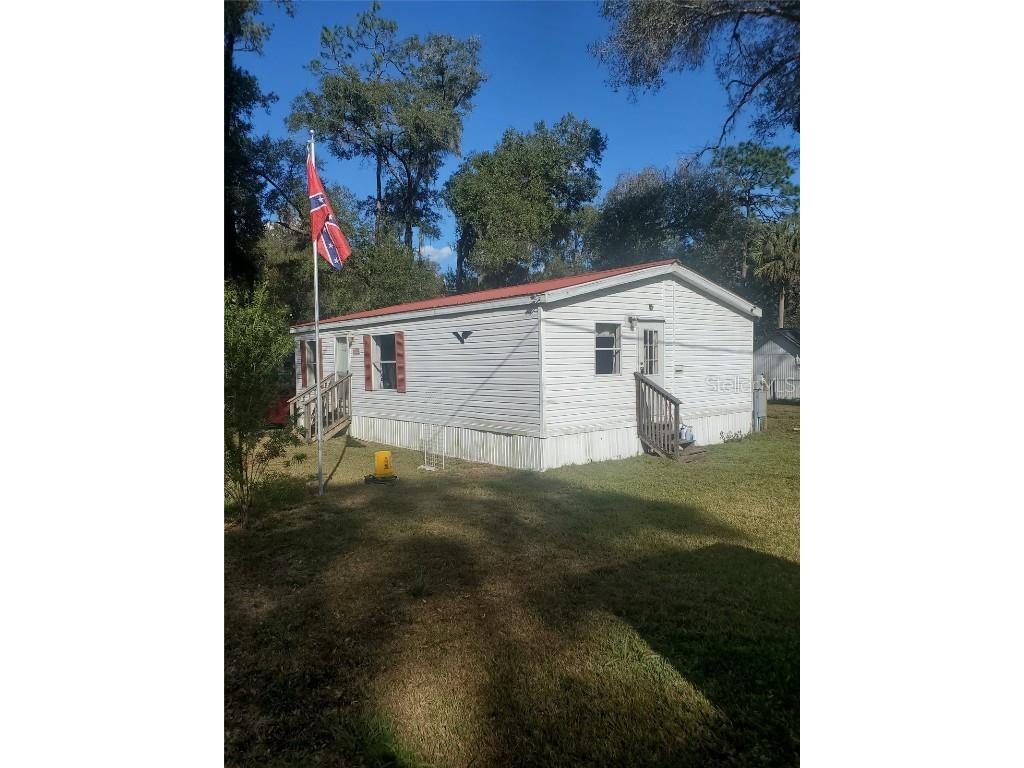 5525 NE 166th Terrace Silver Springs FL 34488 OM650420 image1