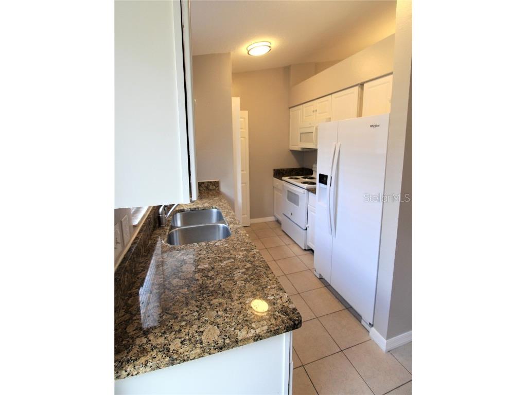 5525 Palmer Boulevard #B Sarasota FL 34232 A4668804 image2