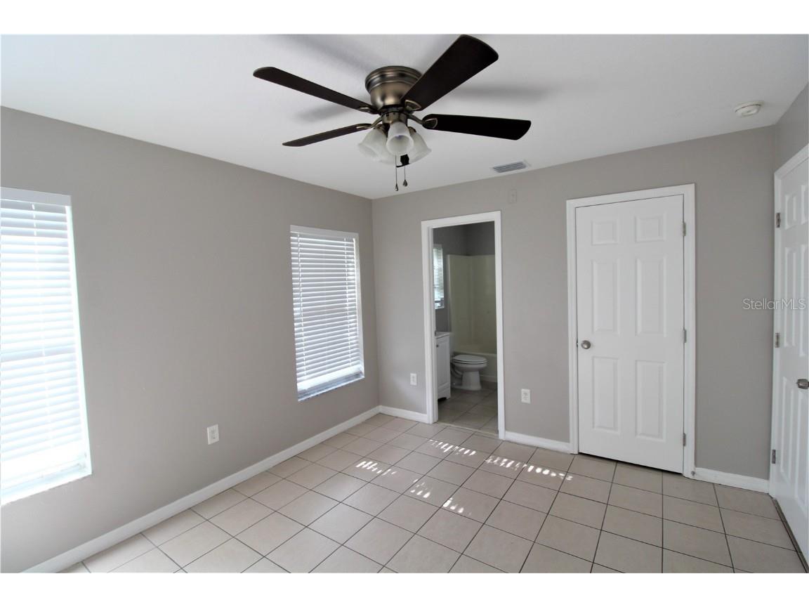 5525 Palmer Boulevard #B Sarasota FL 34232 A4668804 image7