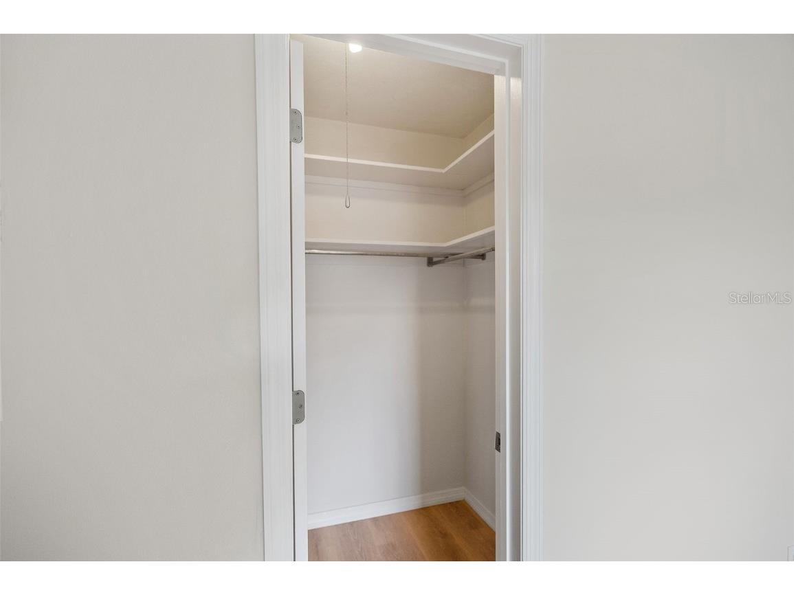 5525 Pine Circle NE Saint Petersburg FL 33703 TB8411448 image12