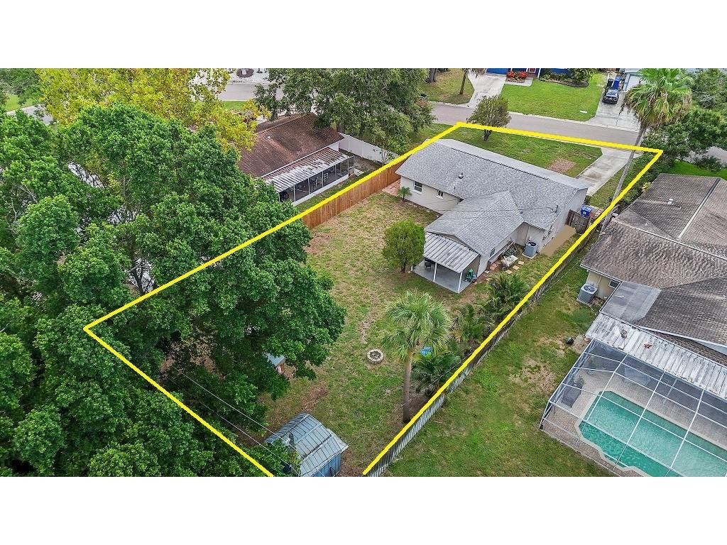 5525 Pine Circle NE Saint Petersburg FL 33703 TB8411448 image15