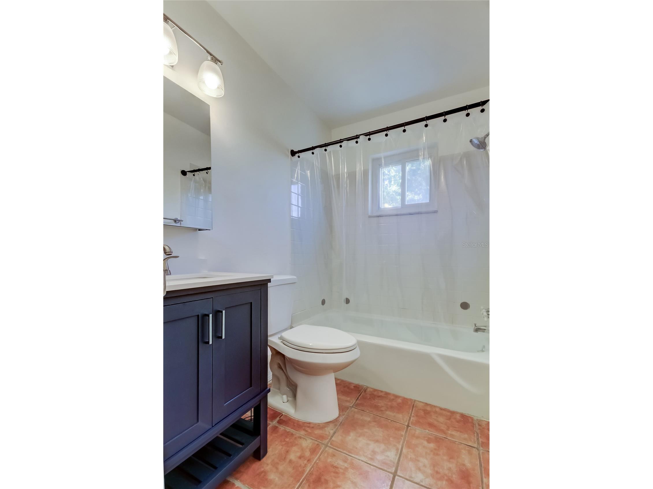 5525 Pine Circle NE Saint Petersburg FL 33703 TB8465029 image14