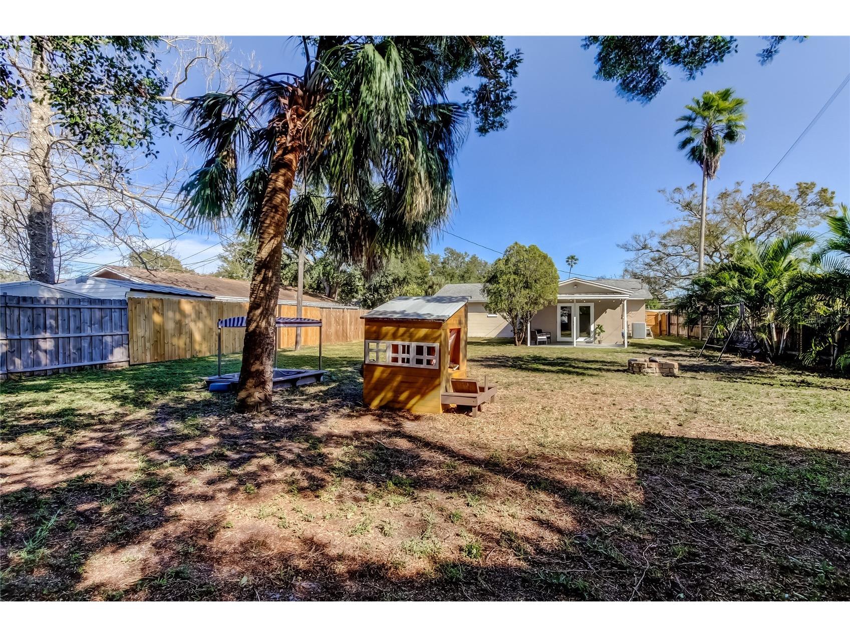 5525 Pine Circle NE Saint Petersburg FL 33703 TB8465029 image27