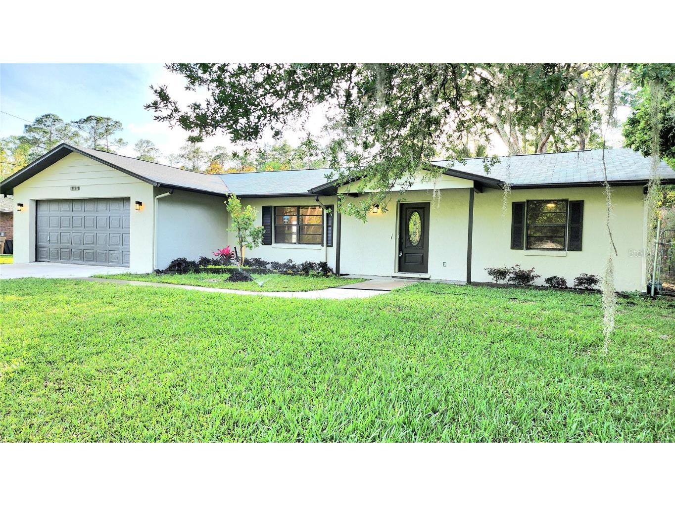 55251 1st Street Astor FL 32102 S5102075 image1