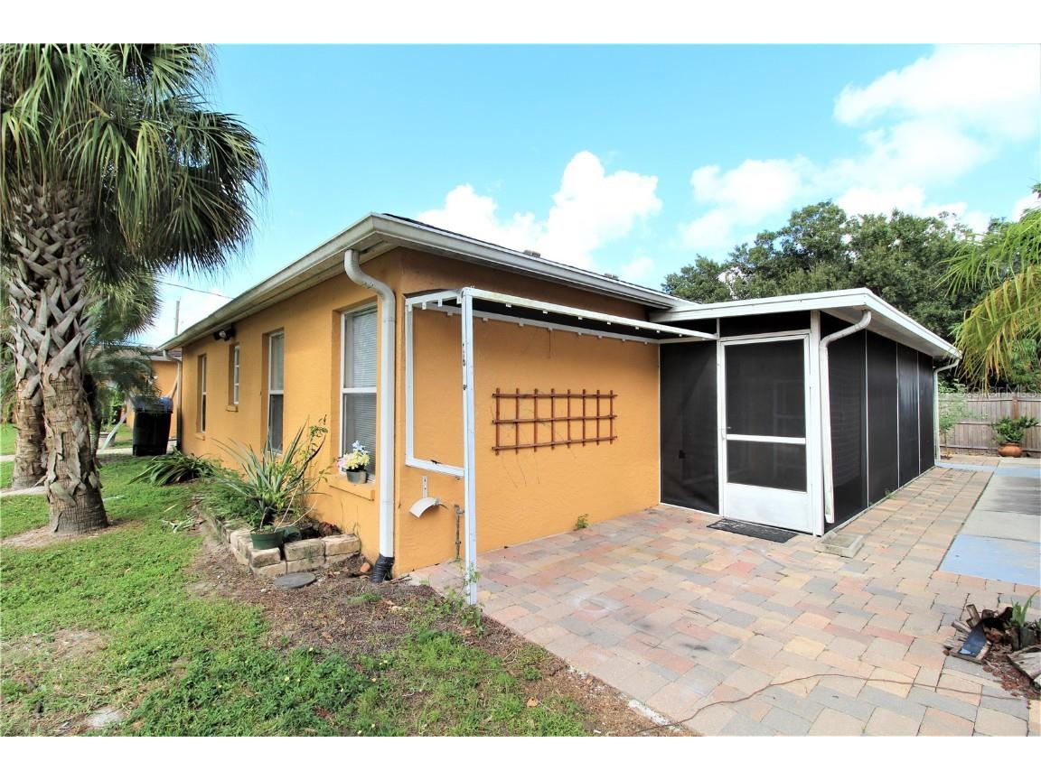 5525B Palmer Boulevard #B Sarasota FL 34232 A4516742 image1