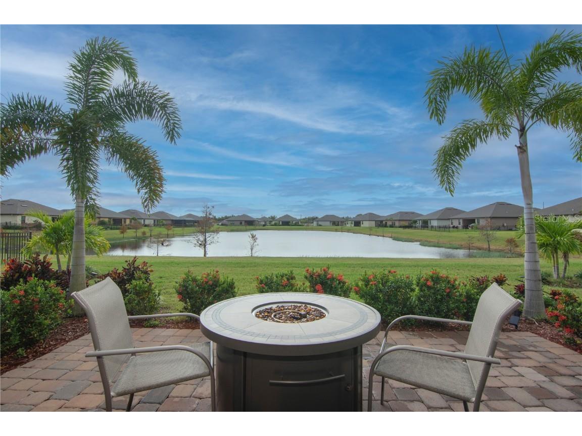 5526 1st Square Vero Beach FL 32968 O6157732 image1