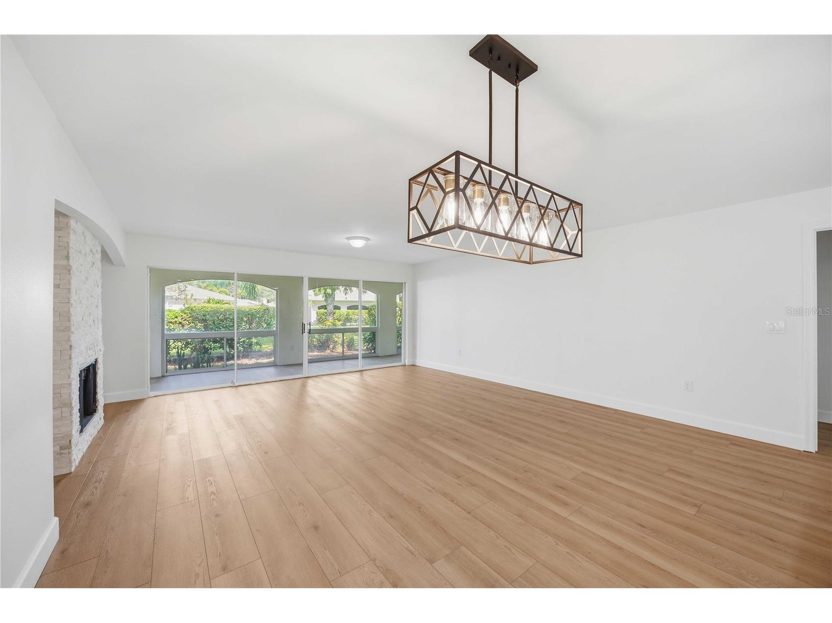 5526 Chanteclaire #31 Sarasota FL 34235 A4689277 image10