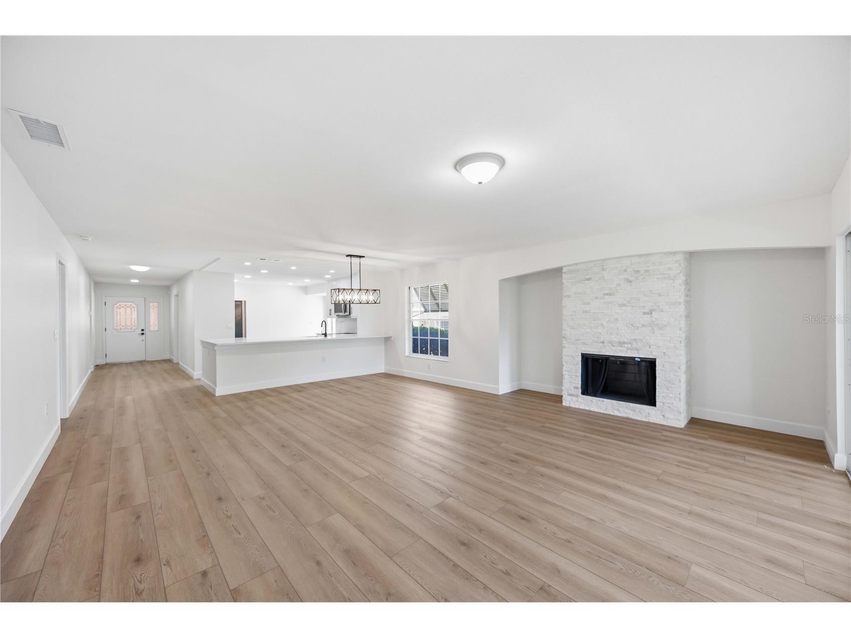5526 Chanteclaire #31 Sarasota FL 34235 A4689277 image13