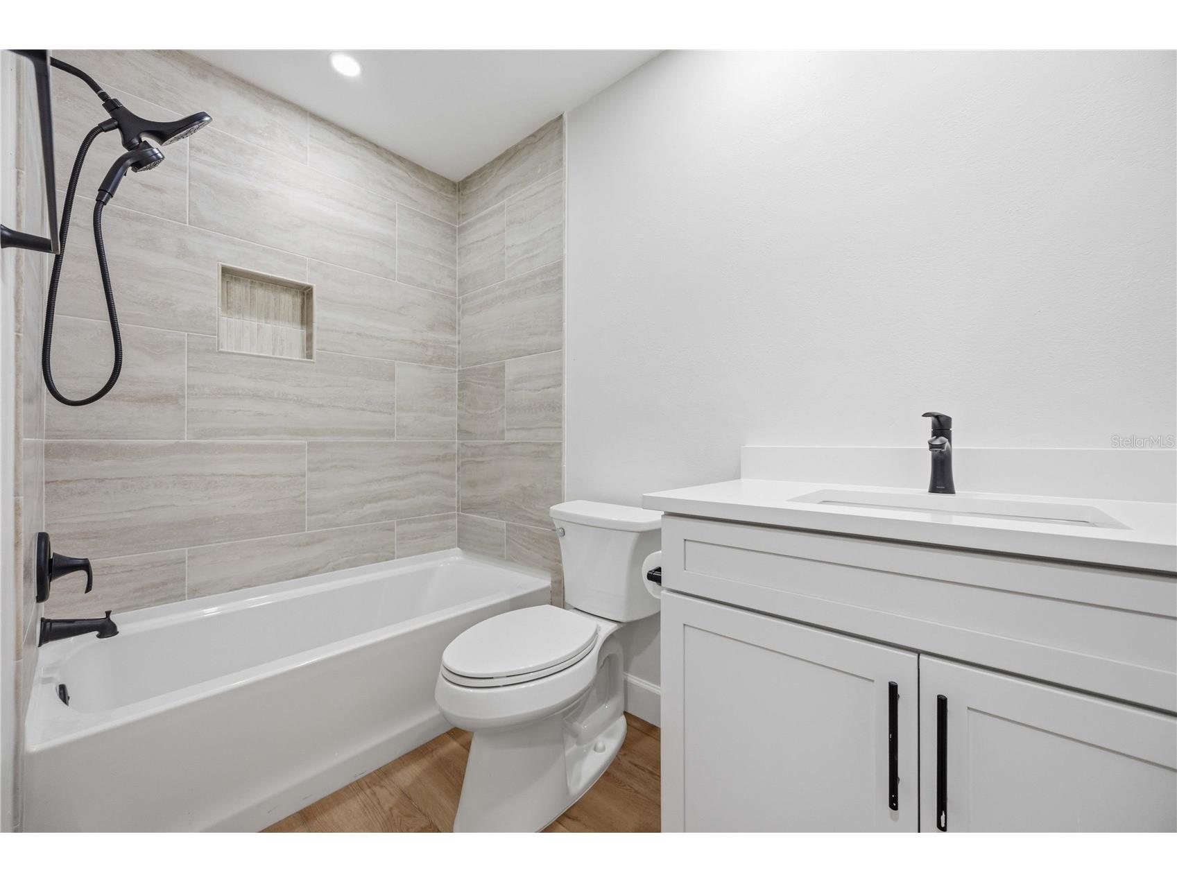 5526 Chanteclaire #31 Sarasota FL 34235 A4689277 image33
