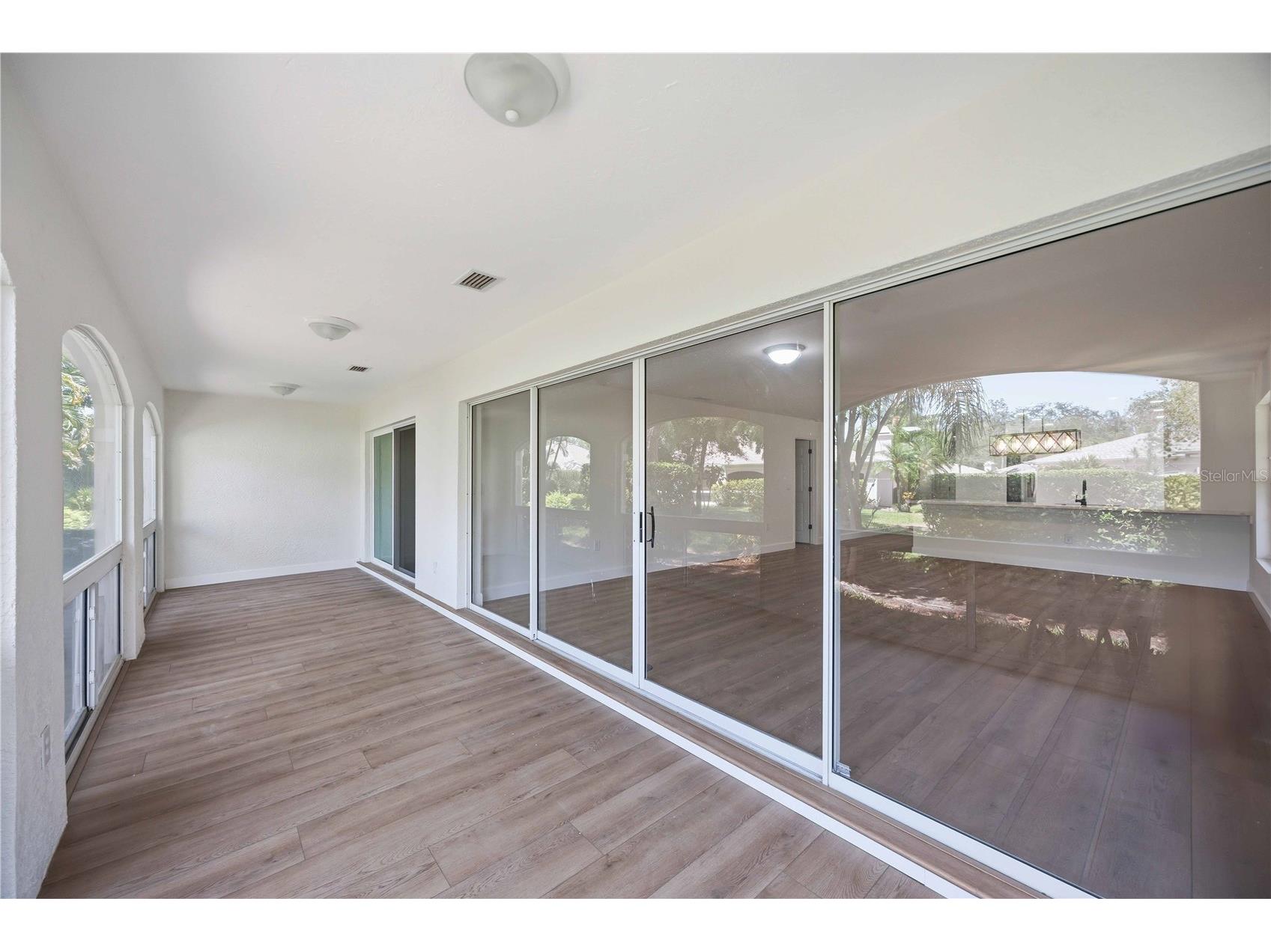 5526 Chanteclaire #31 Sarasota FL 34235 A4689277 image43