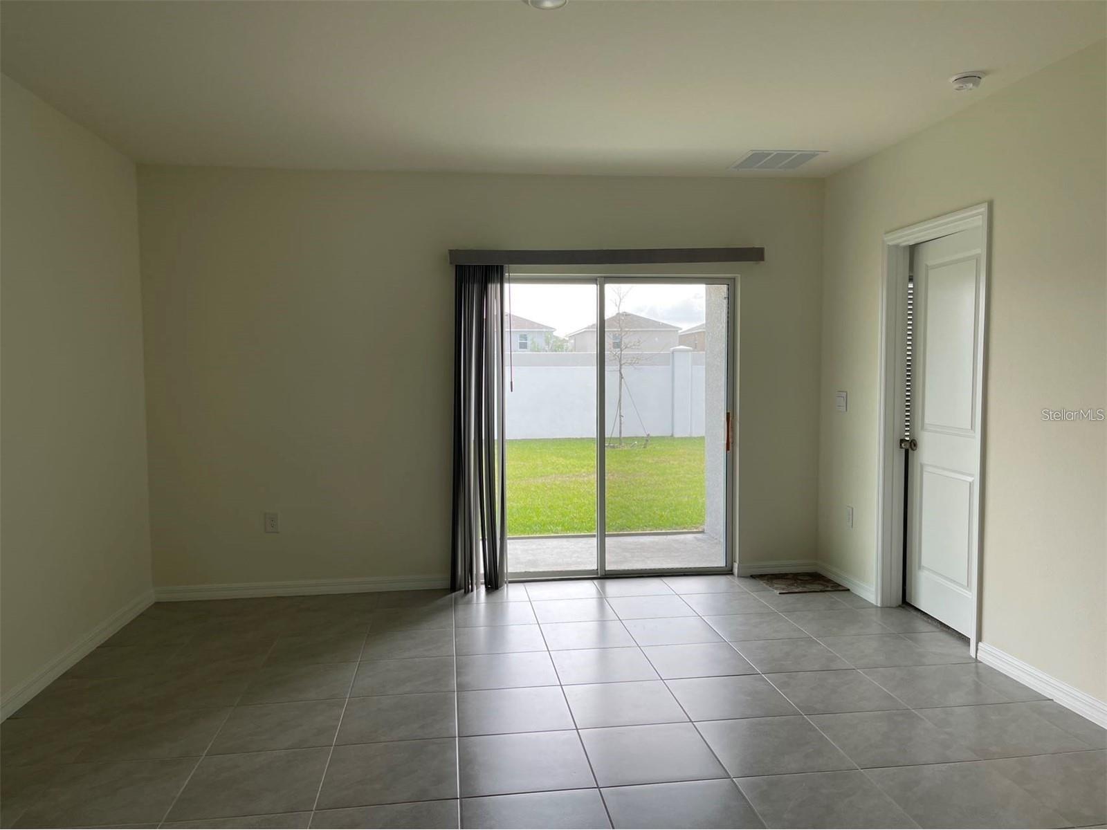 5526 Oxford Gray Road Wesley Chapel FL 33545 TB8514988 image3
