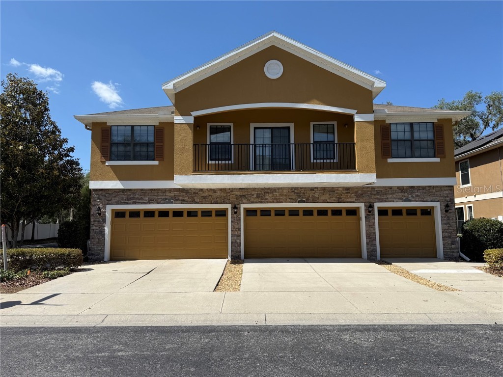 5527 Kinglethill Drive Lithia FL 33547 TB8381211 image1