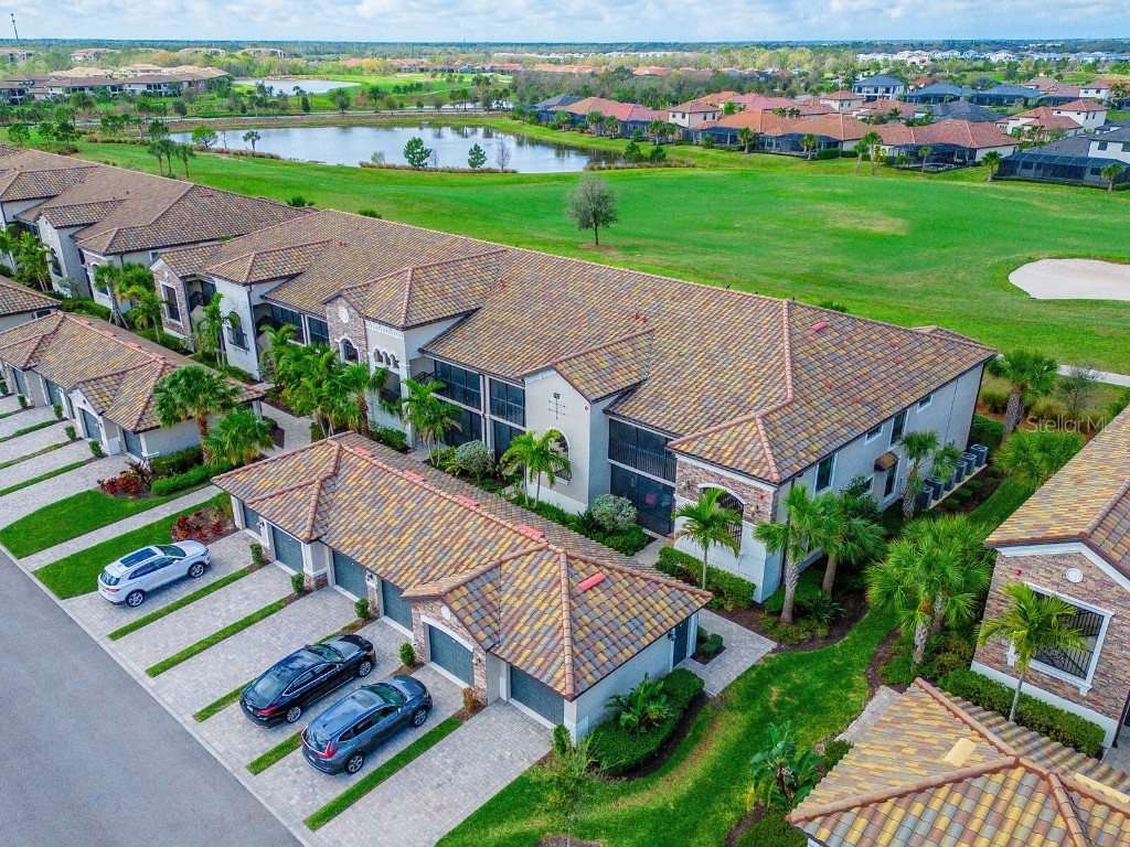 5527 Palmer Circle #206 Bradenton FL 34211 A4561955 image1