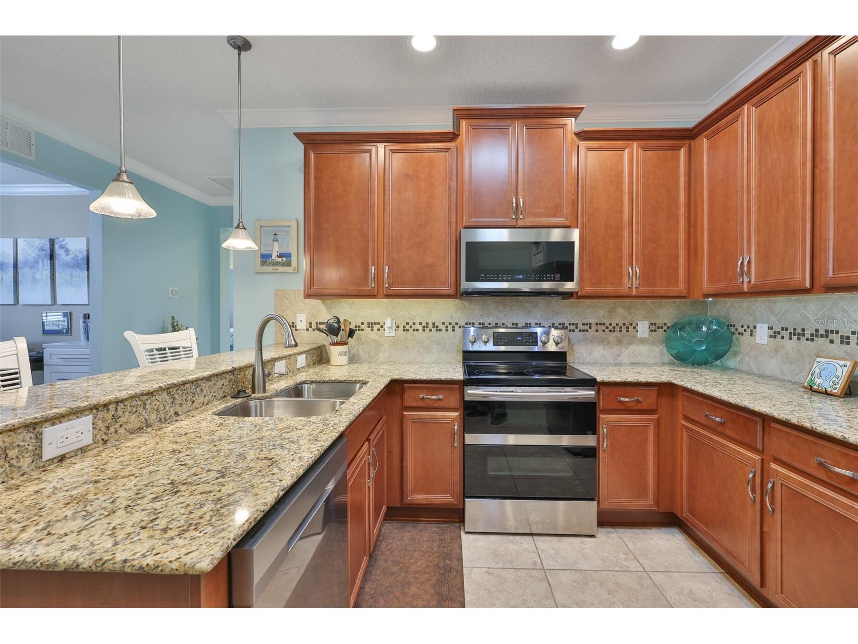 5527 Sunset Falls Drive Apollo Beach FL 33572 TB8525427 image15