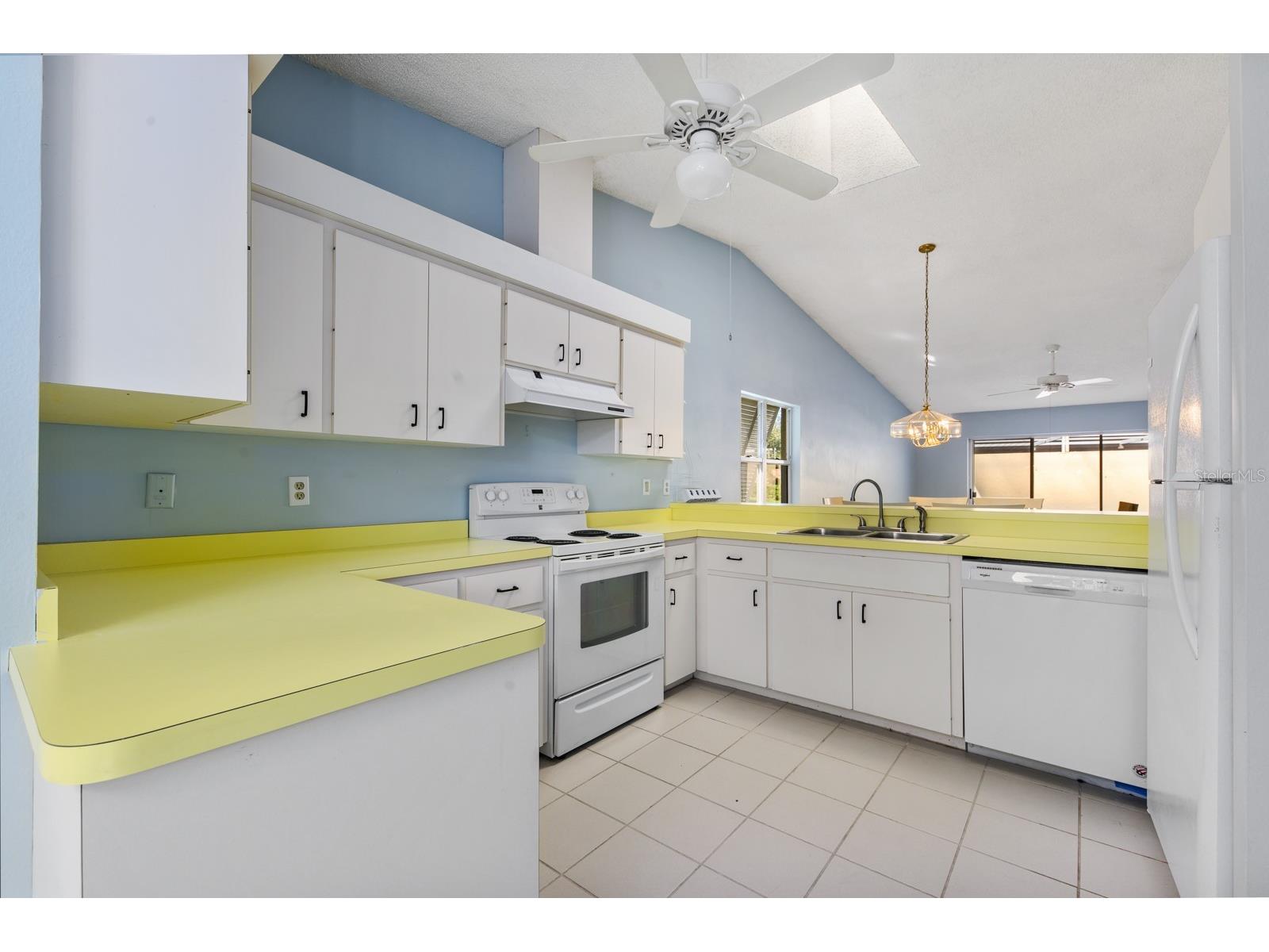 5528 37th Street E #5528 Bradenton FL 34203 A4696483 image21