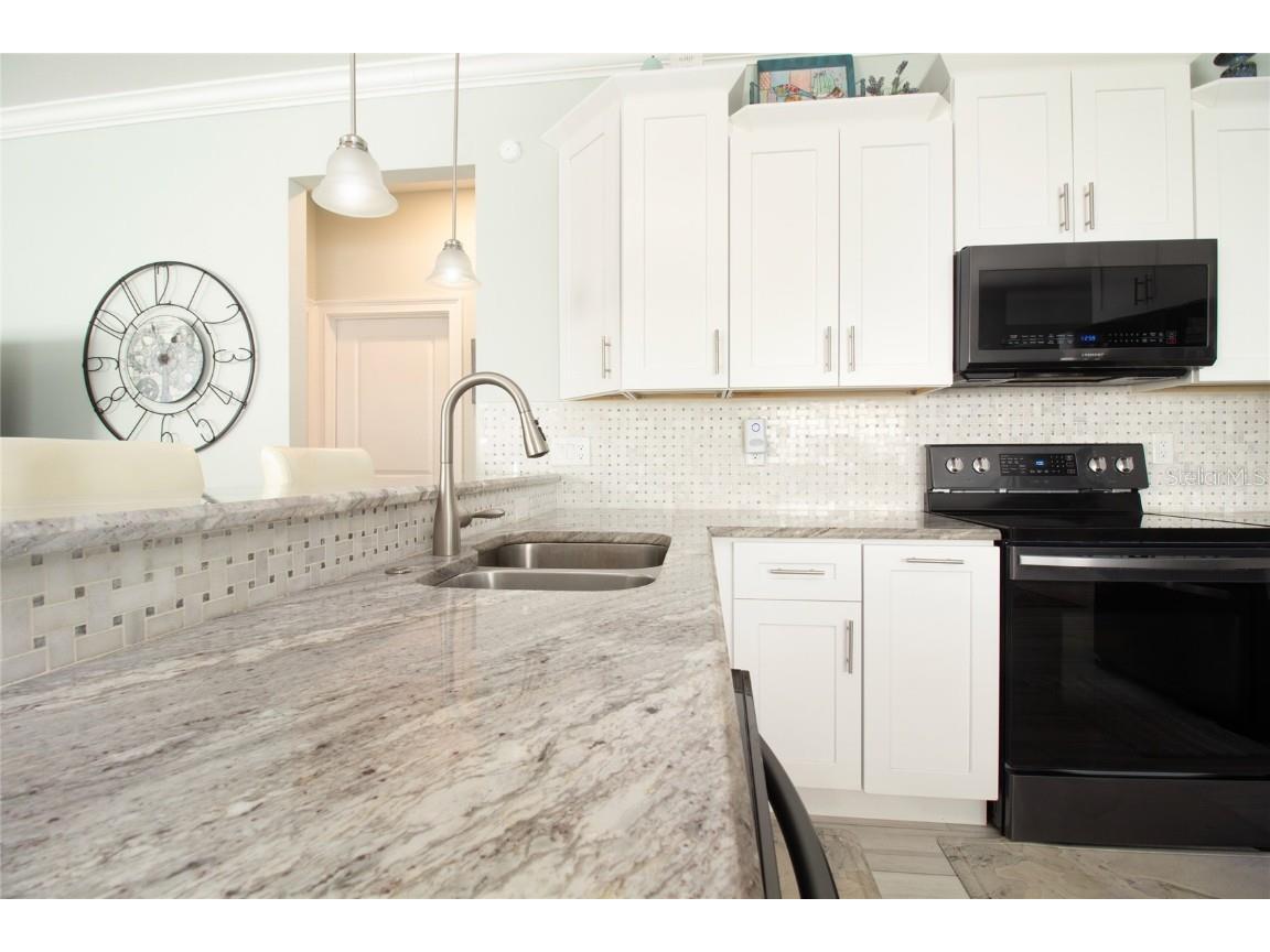 5528 40th Street N Saint Petersburg FL 33714 TB8401070 image10