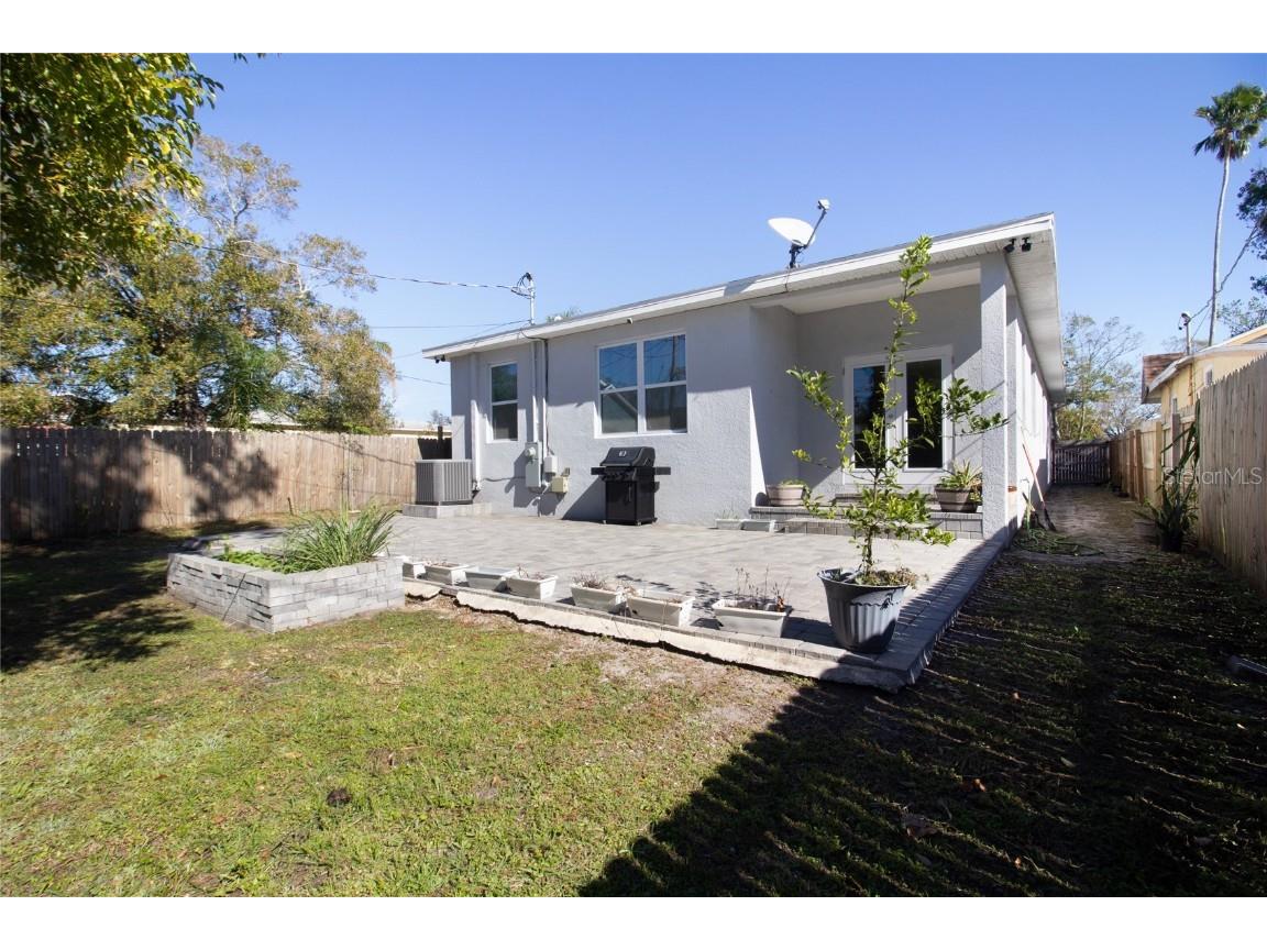 5528 40th Street N Saint Petersburg FL 33714 TB8401070 image30