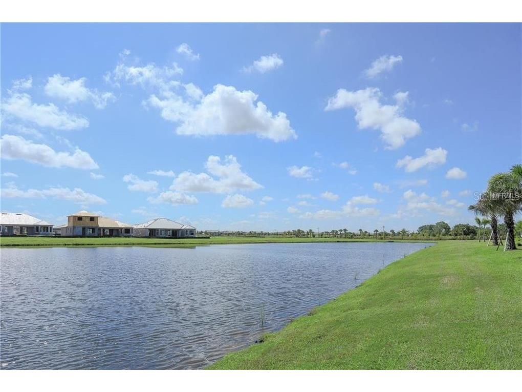 5528 Arnie Loop Lakewood Ranch FL 34211 A4470086 image32