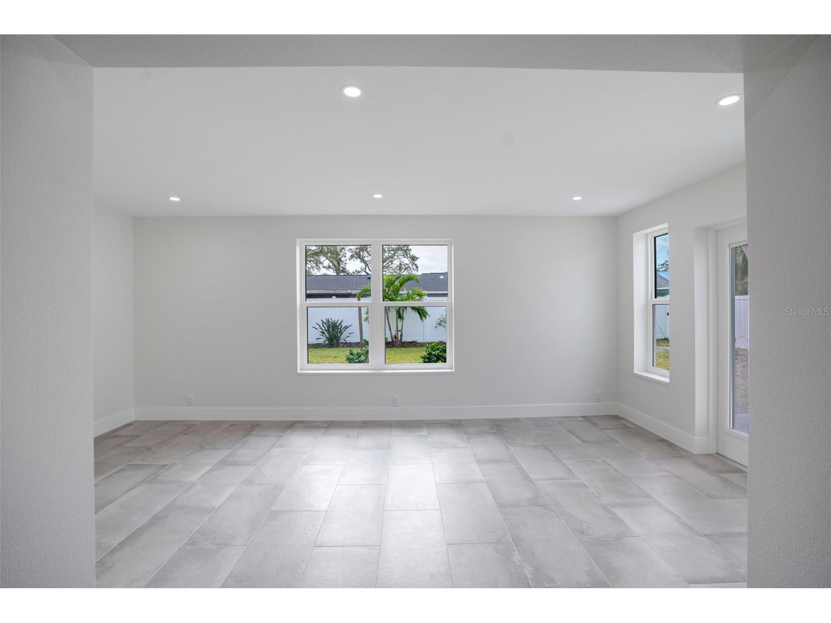 5528 Briarcliff Drive Sarasota FL 34232 A4694629 image11