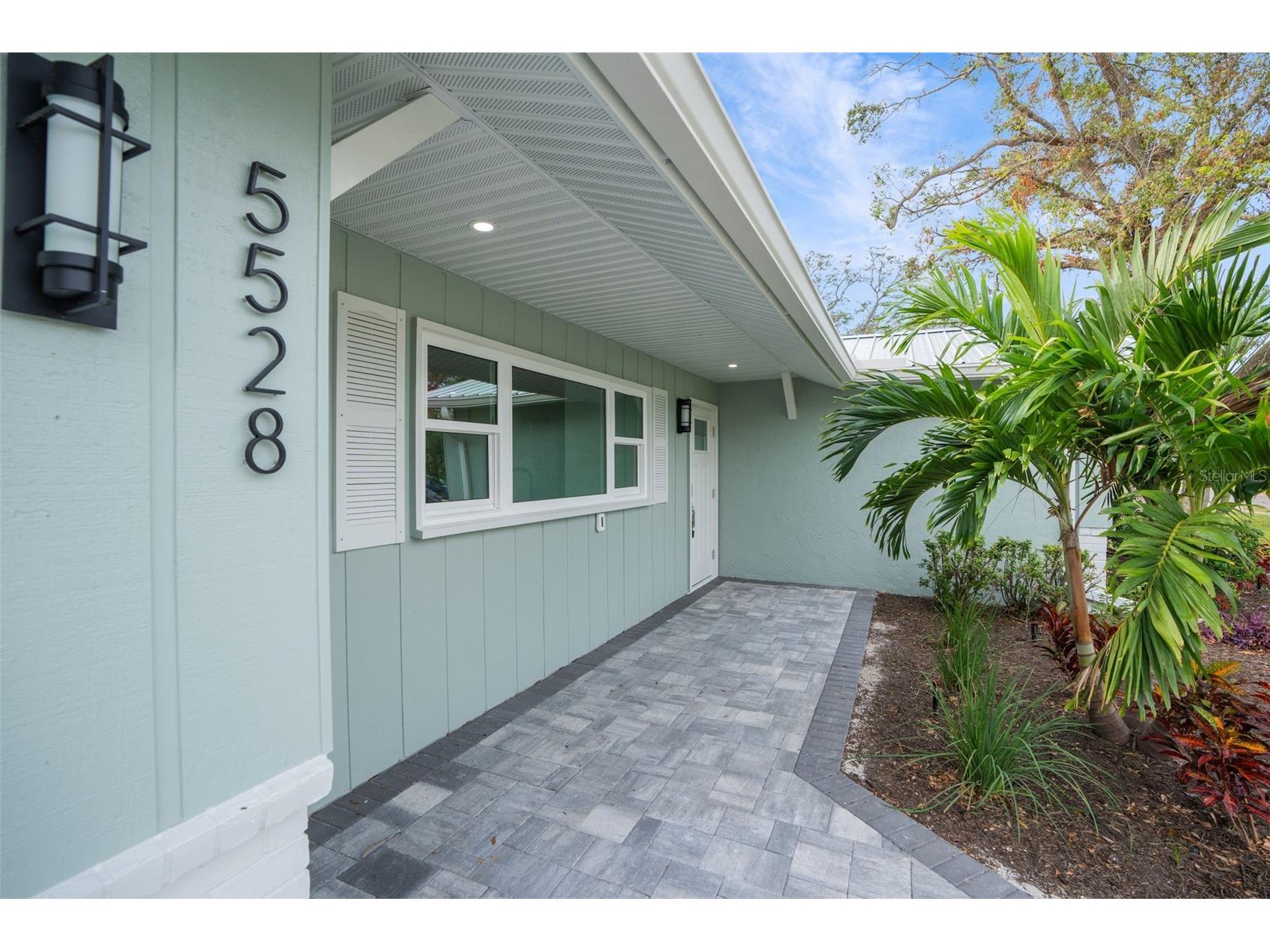 5528 Briarcliff Drive Sarasota FL 34232 A4694629 image2