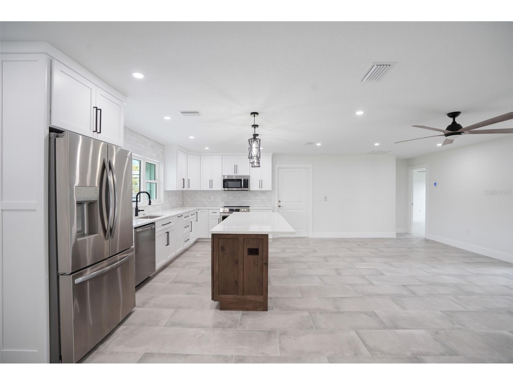 5528 Briarcliff Drive Sarasota FL 34232 A4694629 image5