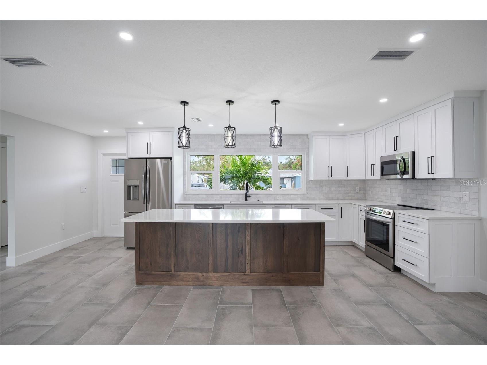 5528 Briarcliff Drive Sarasota FL 34232 A4694629 image7