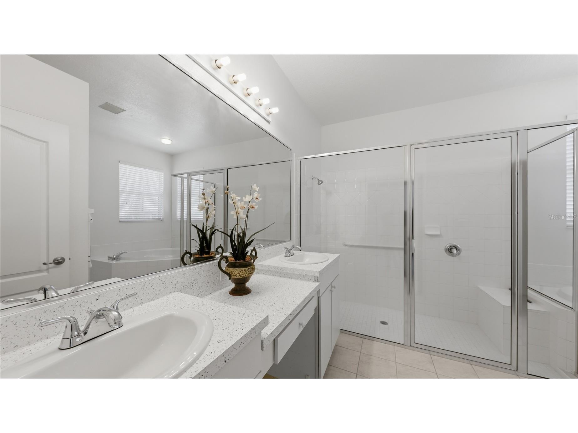5528 Burnt Branch Circle Sarasota FL 34232 A4687561 image35
